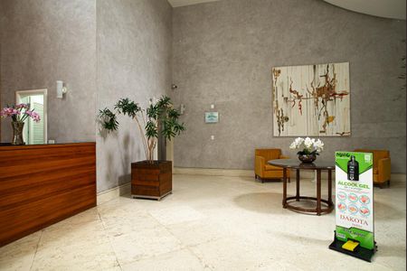 Apartamento à venda com 52m², 2 quartos e 1 vaga Apartamento à venda com 52m², 2 quartos e 1 vagaÁrea comum - Recepção