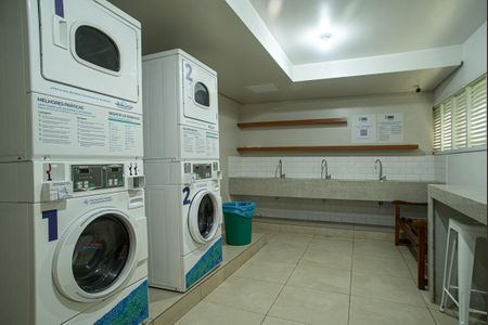Apartamento à venda com 52m², 2 quartos e 1 vaga Apartamento à venda com 52m², 2 quartos e 1 vagaÁrea comum - Lavanderia