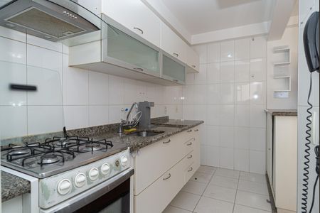 Apartamento à venda com 52m², 2 quartos e 1 vaga Apartamento à venda com 52m², 2 quartos e 1 vagaCozinha