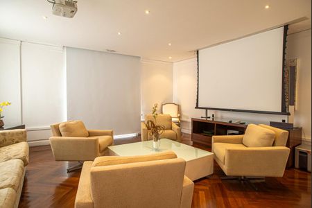 Apartamento à venda com 52m², 2 quartos e 1 vaga Apartamento à venda com 52m², 2 quartos e 1 vagaÁrea comum - Sala cinema