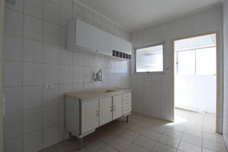 Cozinha de apartamento para alugar com 1 quarto, 60m² em Moema, São Paulo