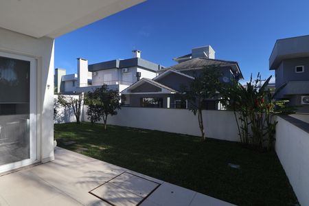 Casa de condomínio para alugar com 276m², 4 quartos e 4 vagasÁrea externa