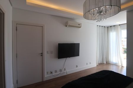 Casa de condomínio para alugar com 276m², 4 quartos e 4 vagasSuite 1