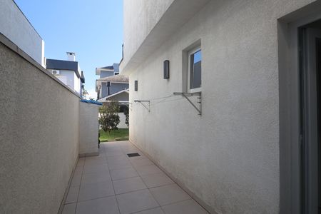Casa de condomínio para alugar com 276m², 4 quartos e 4 vagasÁrea externa