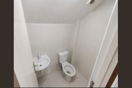 Casa para alugar com 76m², 2 quartos e 1 vaga Casa para alugar com 76m², 2 quartos e 1 vagaLavabo