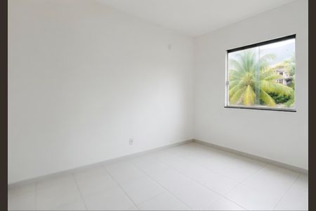 Quarto 1 de casa para alugar com 2 quartos, 76m² em Ipiranga, Nova Iguaçu