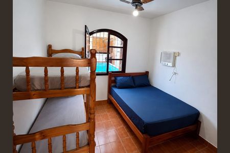 Quarto de casa para alugar com 4 quartos, 300m² em Enseada, Guarujá