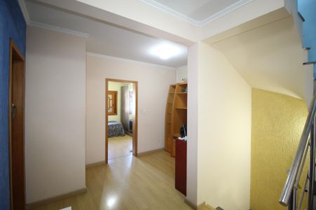 Corredor de casa para alugar com 4 quartos, 100m² em Parque Santa Fé, Porto Alegre