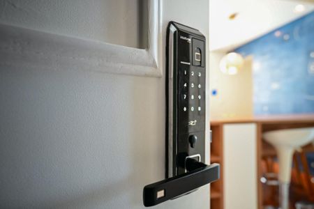 Entrada de apartamento à venda com 2 quartos, 72m² em Planalto Paulista, São Paulo