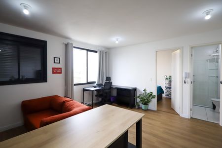 Cozinha e Área de Serviço de apartamento para alugar com 1 quarto, 34m² em Jurubatuba, São Paulo