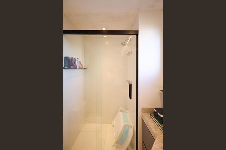 Apartamento à venda com 76m², 2 quartos e 1 vaga Apartamento à venda com 76m², 2 quartos e 1 vagaBanheiro Suíte 1