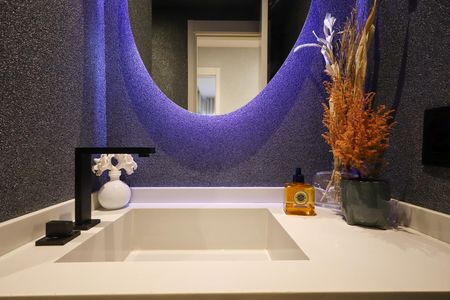 Apartamento à venda com 76m², 2 quartos e 1 vaga Apartamento à venda com 76m², 2 quartos e 1 vagaLavabo