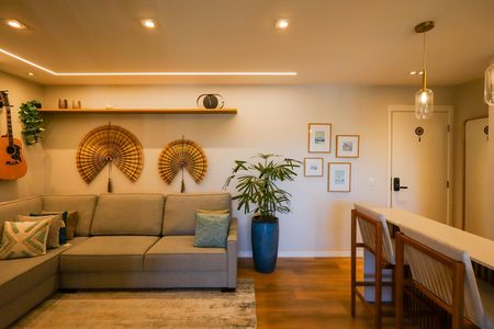 Apartamento à venda com 76m², 2 quartos e 1 vaga Apartamento à venda com 76m², 2 quartos e 1 vagaSala