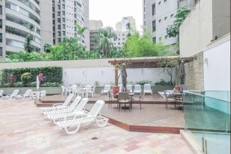Apartamento à venda com 125m², 3 quartos e 2 vagas Apartamento à venda com 125m², 3 quartos e 2 vagasPiscina