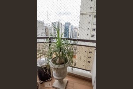 Apartamento à venda com 125m², 3 quartos e 2 vagas Apartamento à venda com 125m², 3 quartos e 2 vagasVaranda