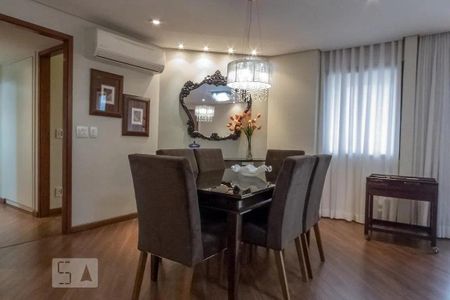 Apartamento à venda com 125m², 3 quartos e 2 vagas Apartamento à venda com 125m², 3 quartos e 2 vagasSala de Jantar