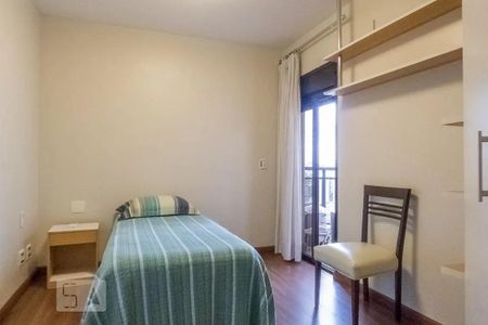 Apartamento à venda com 125m², 3 quartos e 2 vagas Apartamento à venda com 125m², 3 quartos e 2 vagasQuarto