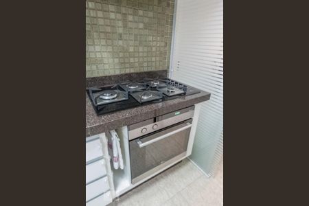 Apartamento à venda com 125m², 3 quartos e 2 vagas Apartamento à venda com 125m², 3 quartos e 2 vagasCozinha