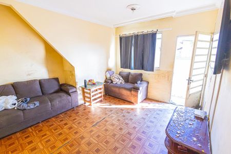 Casa para alugar com 3 quartos, 72m² em Jardim Leblon, Belo Horizonte