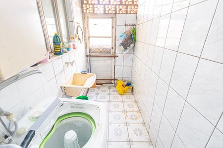 Area de serviço de casa para alugar com 3 quartos, 72m² em Jardim Leblon, Belo Horizonte