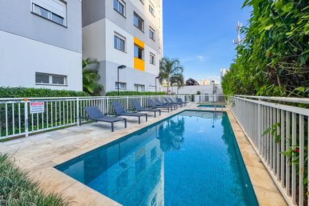 Piscina de kitnet/studio à venda com 1 quarto, 38m² em Sé, São Paulo