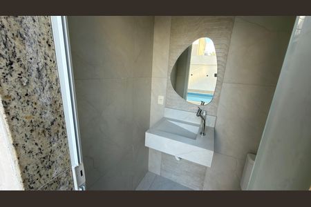 Casa de condomínio para alugar com 140m², 3 quartos e 4 vagas Casa de condomínio para alugar com 140m², 3 quartos e 4 vagasBanheiro