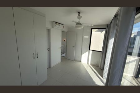 Casa de condomínio para alugar com 140m², 3 quartos e 4 vagas Casa de condomínio para alugar com 140m², 3 quartos e 4 vagasQuarto