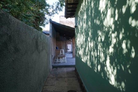 Corredor de casa para alugar com 2 quartos, 300m² em Carolina, Nova Iguaçu