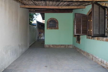 Casa para alugar com 300m², 2 quartos e 2 vagas Casa para alugar com 300m², 2 quartos e 2 vagasGaragem