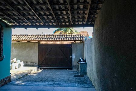 Garagem de casa para alugar com 2 quartos, 300m² em Carolina, Nova Iguaçu