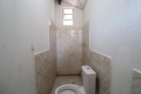 Casa para alugar com 140m², 3 quartos e 2 vagasBanheiro social 2