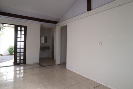 Sala de casa para alugar com 3 quartos, 140m² em Jardim Karaíba, Uberlândia