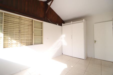 Casa para alugar com 140m², 3 quartos e 2 vagasQuarto 3