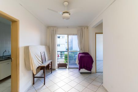 Apartamento para alugar com 65m², 2 quartos e 1 vagaSala