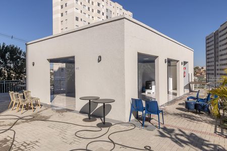 Apartamento para alugar com 45m², 2 quartos e 1 vaga Apartamento para alugar com 45m², 2 quartos e 1 vagaÁrea comum - Salão de festas