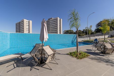 Apartamento para alugar com 45m², 2 quartos e 1 vaga Apartamento para alugar com 45m², 2 quartos e 1 vagaÁrea comum - Piscina