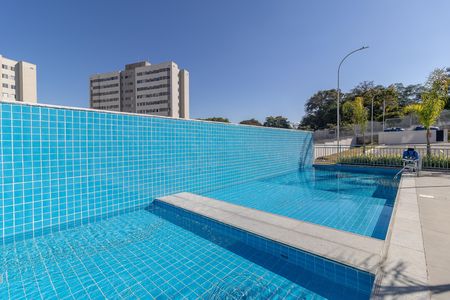 Área comum - Piscina de apartamento para alugar com 2 quartos, 45m² em Mantiqueira, Belo Horizonte