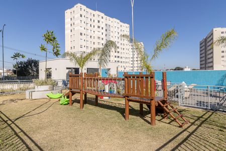 Apartamento para alugar com 45m², 2 quartos e 1 vaga Apartamento para alugar com 45m², 2 quartos e 1 vagaÁrea comum - Playground