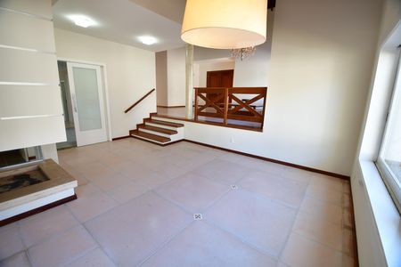 Sala de casa de condomínio à venda com 4 quartos, 500m² em Loteamento Alphaville Campinas, Campinas