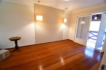 Casa de condomínio à venda com 500m², 4 quartos e 5 vagasQuarto 3 - Suíte