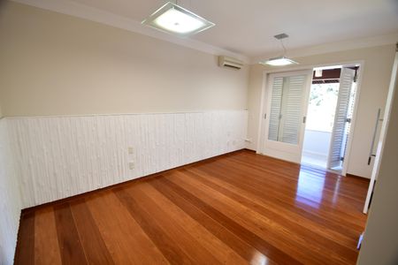 Casa de condomínio à venda com 500m², 4 quartos e 5 vagasQuarto 2 - Suíte