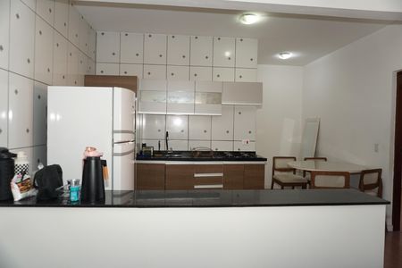 Cozinha de casa para alugar com 2 quartos, 50m² em Parque Pirajussara, Embu das Artes