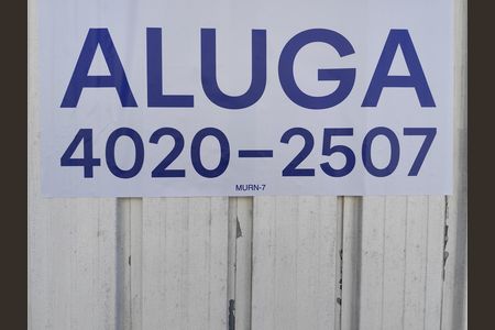 Casa para alugar com 50m², 2 quartos e sem vaga Casa para alugar com 50m², 2 quartos e sem vagaFachada