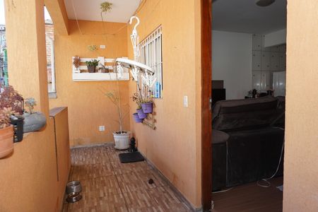 Varanda de casa para alugar com 2 quartos, 50m² em Parque Pirajussara, Embu das Artes
