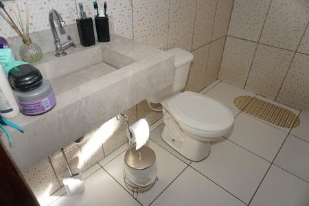 Casa para alugar com 50m², 2 quartos e sem vagaBanheiro