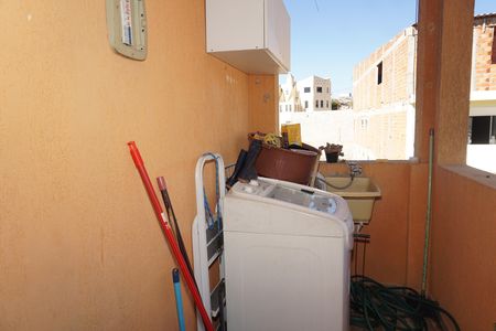 Lavanderia de casa para alugar com 2 quartos, 50m² em Parque Pirajussara, Embu das Artes