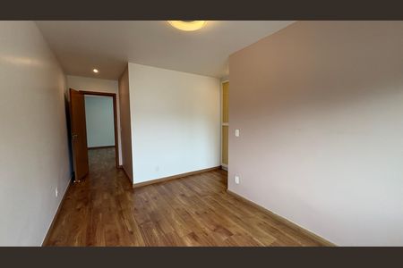 Apartamento para alugar com 72m², 2 quartos e 1 vaga Apartamento para alugar com 72m², 2 quartos e 1 vagaSuite 1