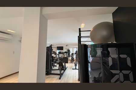 Apartamento para alugar com 72m², 2 quartos e 1 vaga Apartamento para alugar com 72m², 2 quartos e 1 vagaÁrea comum - Academia