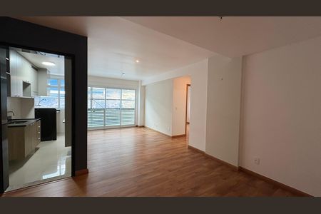 Apartamento para alugar com 72m², 2 quartos e 1 vaga Apartamento para alugar com 72m², 2 quartos e 1 vagaSala