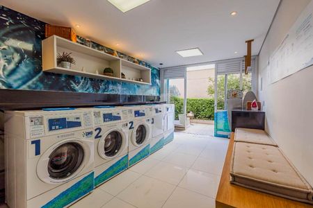 Studio à venda com 36m², 1 quarto e 1 vaga Studio à venda com 36m², 1 quarto e 1 vagaÁrea Comum - Lavanderia